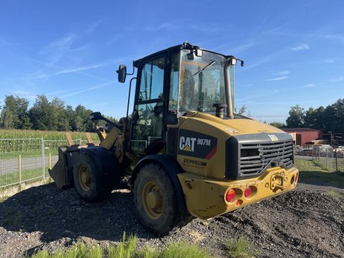 Kerouš - použité stavební stroje