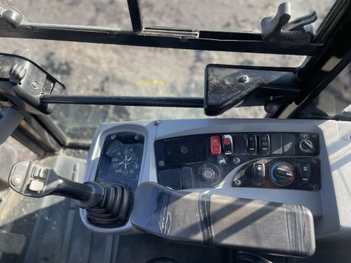 Kerouš - použité stavební stroje