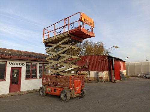 Elektrická nůžková plošina JLG 4069 LE