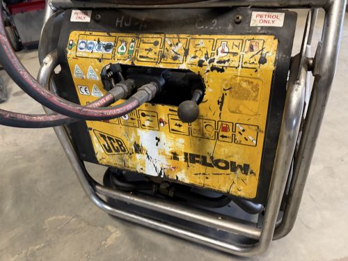 Kerouš – použité stavební stroje