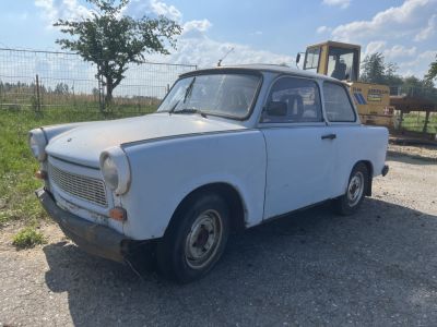 Trabant P601L - modrý