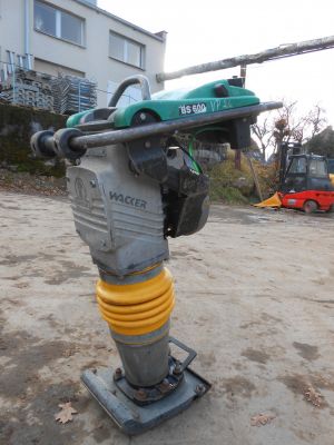 Vibrační pěch Wacker Neuson BS 600 (VP26)