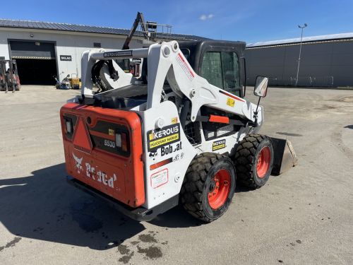 Smykový nakladač Bobcat S530