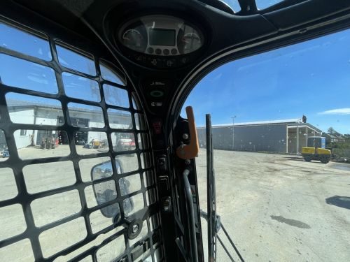 Smykový nakladač Bobcat S530