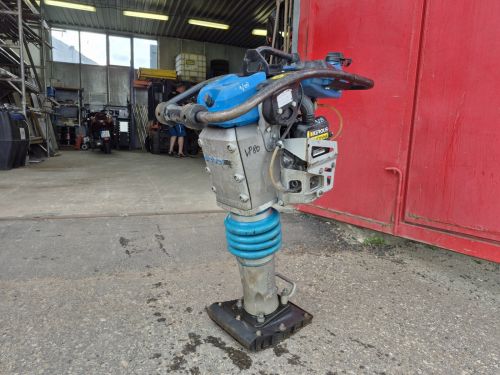 Vibrační pěch Weber Mt SRV 620 II
