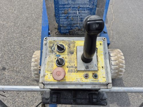 Kerouš - použité stavební stroje