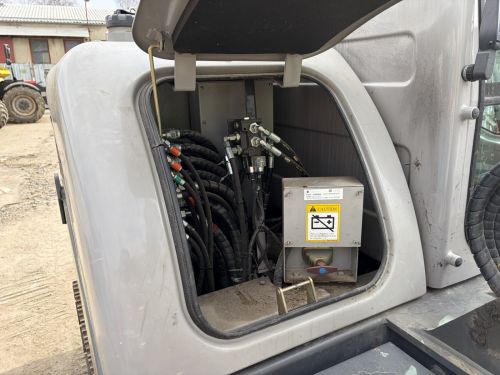 Kerouš – použité stavební stroje