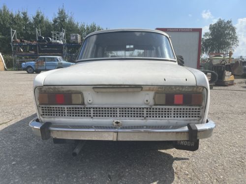 C:\fakepath\IMG 7637