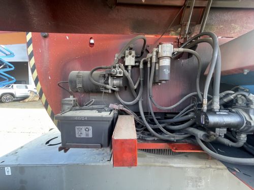 Kerouš - použité stavební stroje