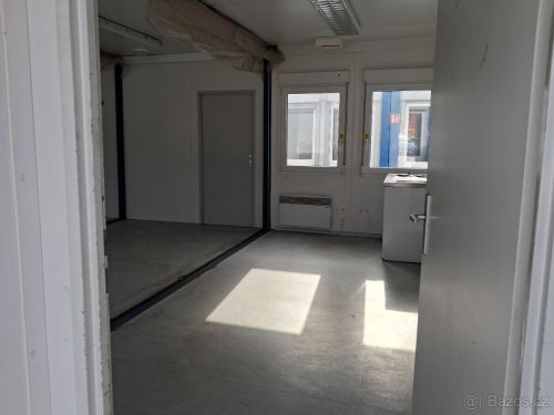 Kerouš – použité stavební stroje