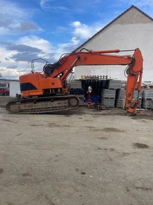 Kerouš – použité stavební stroje