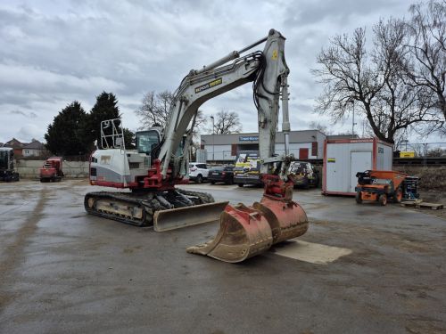 Kerouš – použité stavební stroje