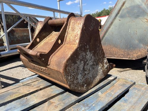 C:\fakepath\IMG 6840