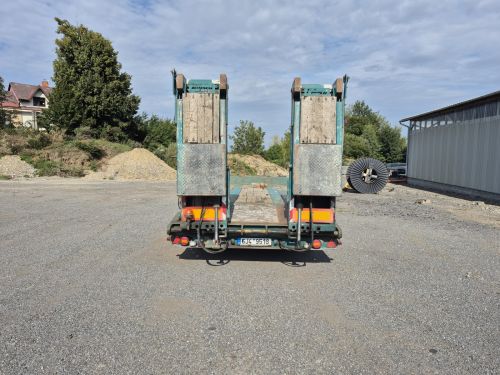 Kerouš - použité stroje