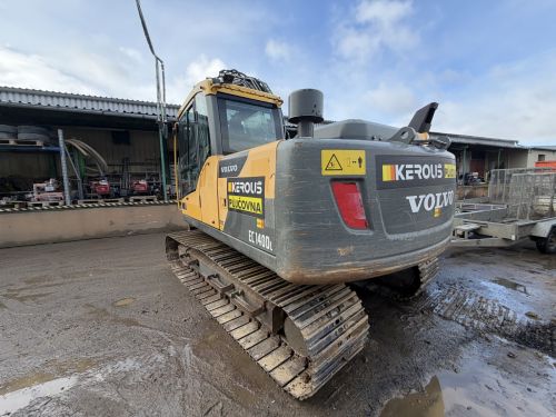 Kerouš – použité stavební stroje