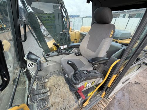 Kerouš – použité stavební stroje