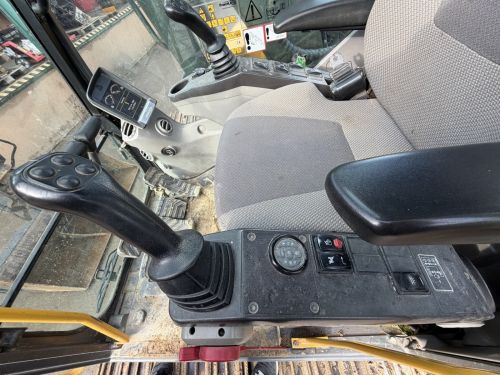 Kerouš – použité stavební stroje