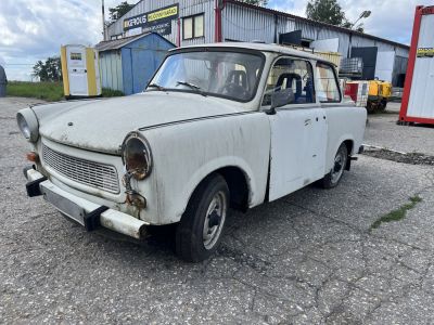 Trabant P601L - bílý