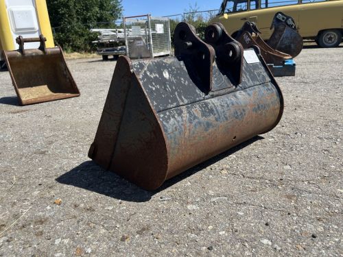 C:\fakepath\IMG 6816