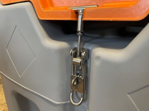 Kerouš - použité stavební stroje