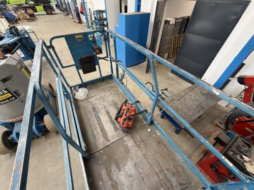 Kerouš – použité stavební stroje