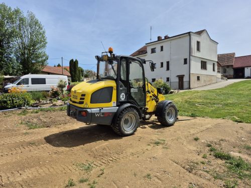 Kerouš – použité stavební stroje