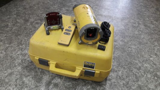 Potrubní laser TOPCON TP-L4B (ND276) + kalibrace