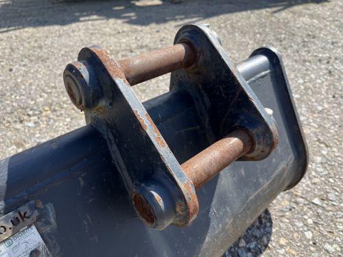 C:\fakepath\IMG 7897