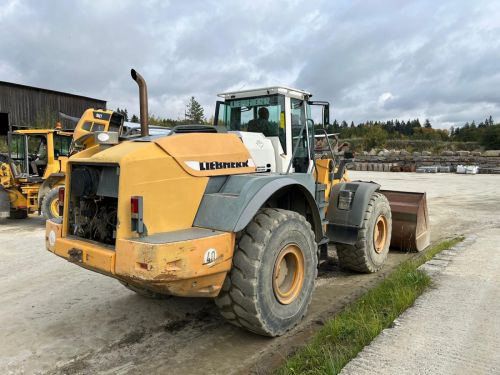 Kerouš – použité stavební stroje