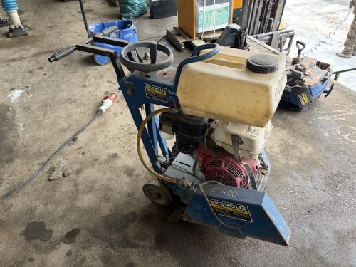 Kerouš – použité stavební stroje