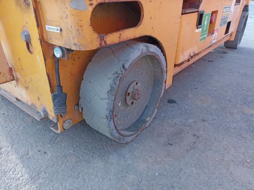 Elektrická nůžková pracovní plošina Haulotte Compact 20