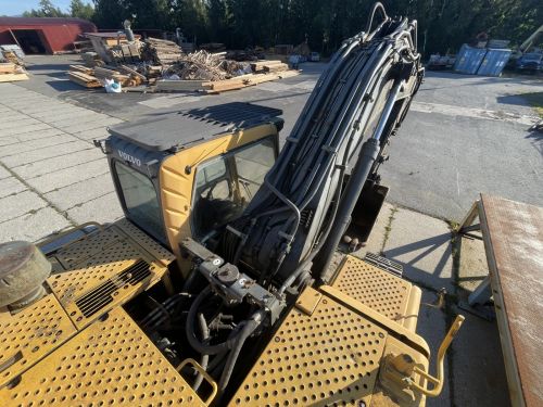 Kerouš - použité stavební stroje