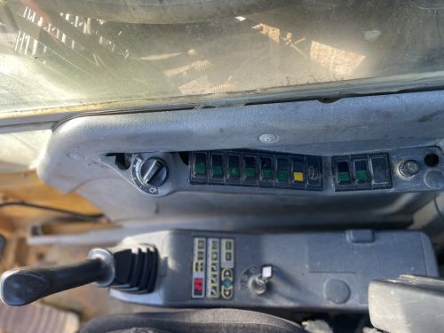 Kerouš - použité stavební stroje